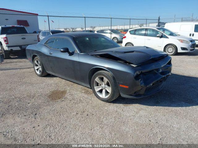  Salvage Dodge Challenger