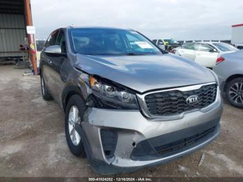  Salvage Kia Sorento