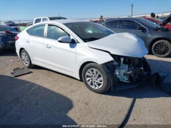  Salvage Hyundai ELANTRA