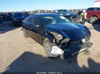  Salvage Nissan Altima