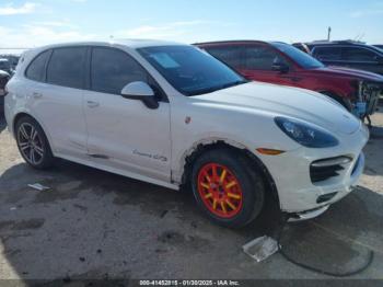  Salvage Porsche Cayenne