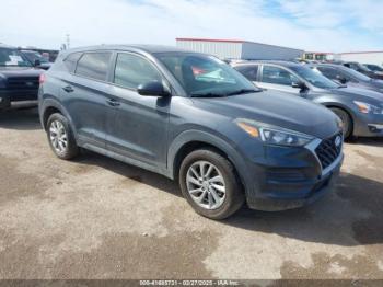  Salvage Hyundai TUCSON