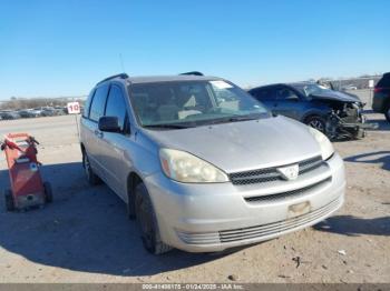  Salvage Toyota Sienna