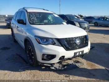  Salvage Nissan Pathfinder