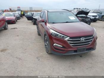  Salvage Hyundai TUCSON