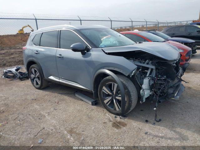  Salvage Nissan Rogue