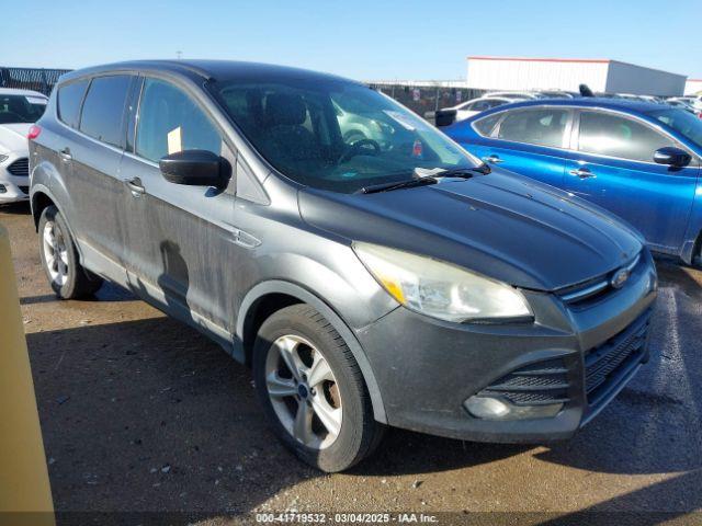  Salvage Ford Escape