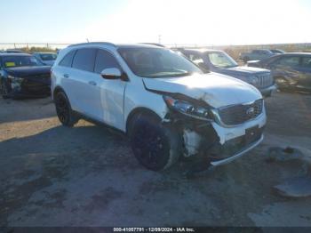  Salvage Kia Sorento