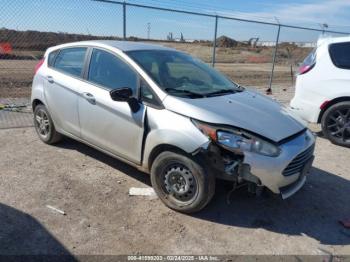  Salvage Ford Fiesta