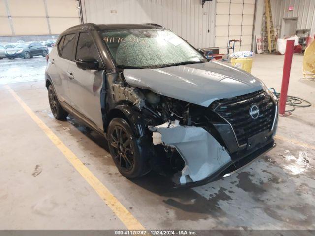  Salvage Nissan Kicks