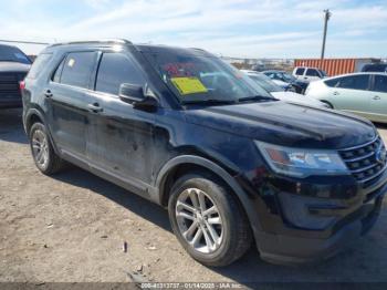  Salvage Ford Explorer