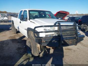  Salvage Chevrolet Silverado 2500