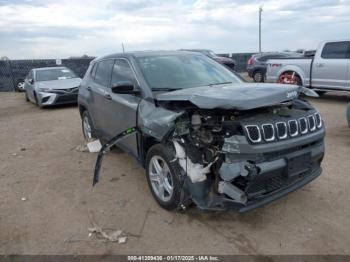  Salvage Jeep Compass