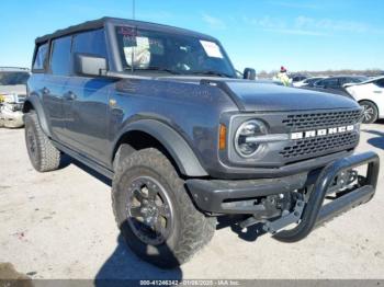  Salvage Ford Bronco