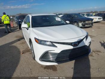  Salvage Toyota Camry