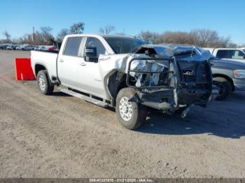  Salvage Chevrolet Silverado 2500