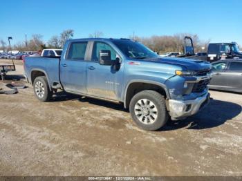  Salvage Chevrolet Silverado 2500