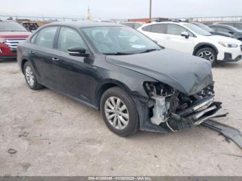  Salvage Volkswagen Passat