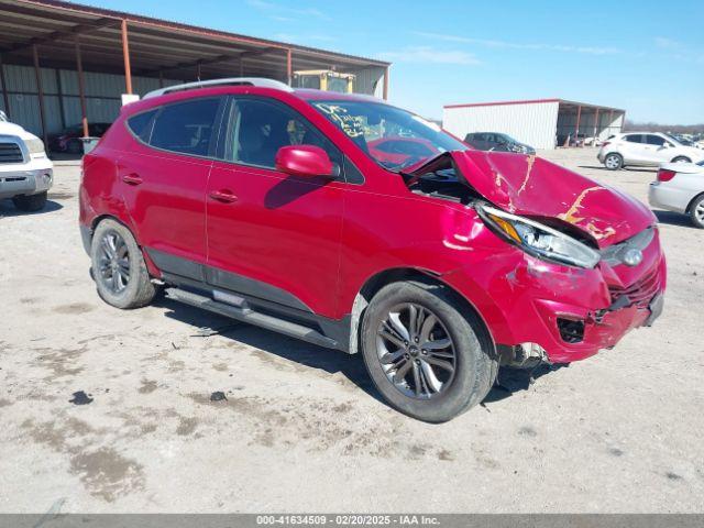  Salvage Hyundai TUCSON