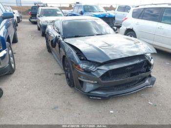  Salvage Ford Mustang