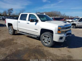  Salvage Chevrolet Silverado 2500