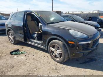  Salvage Porsche Cayenne