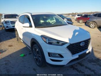  Salvage Hyundai TUCSON