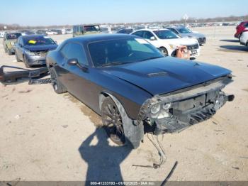  Salvage Dodge Challenger