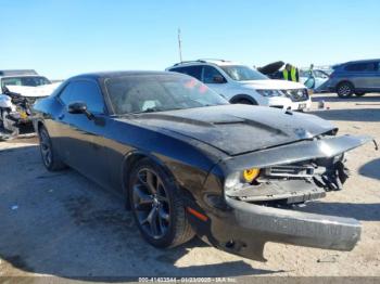  Salvage Dodge Challenger