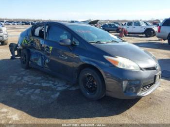  Salvage Toyota Prius