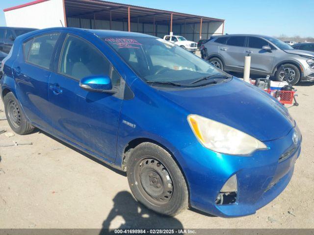  Salvage Toyota Prius c