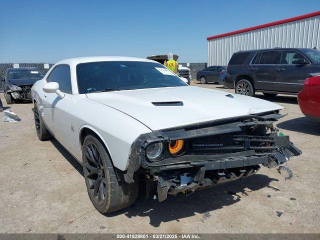  Salvage Dodge Challenger
