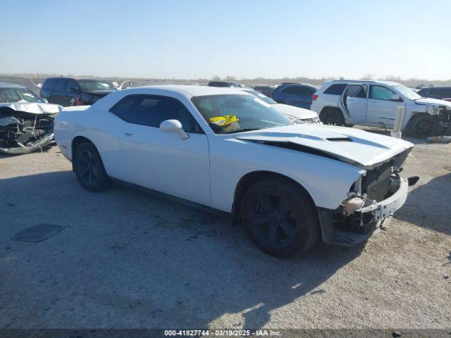  Salvage Dodge Challenger