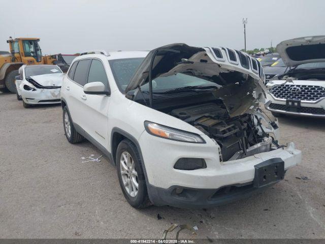  Salvage Jeep Cherokee