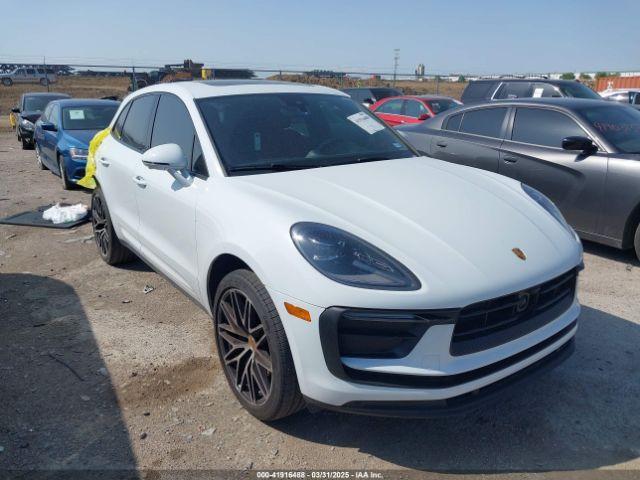  Salvage Porsche Macan