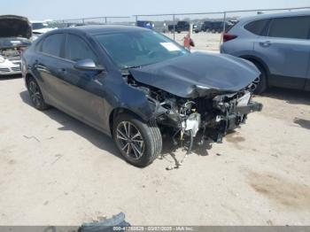  Salvage Kia Forte