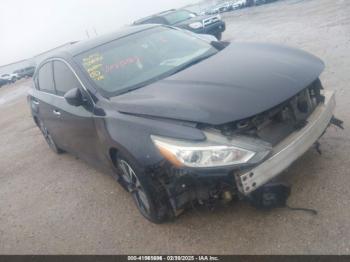  Salvage Nissan Altima