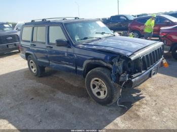  Salvage Jeep Cherokee