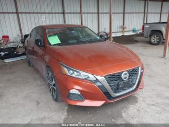  Salvage Nissan Altima