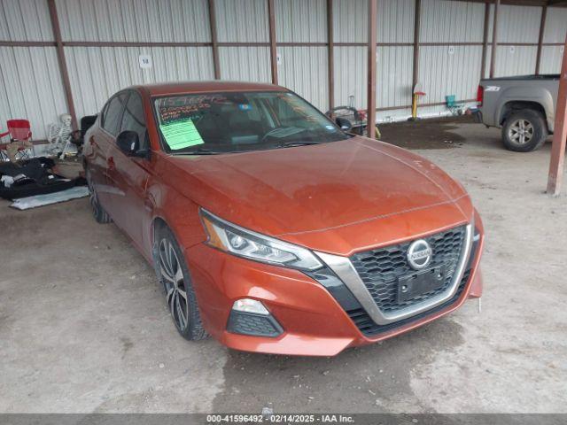  Salvage Nissan Altima