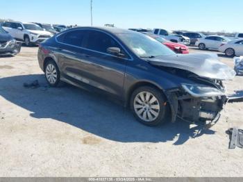  Salvage Chrysler 200