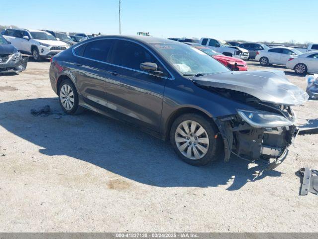  Salvage Chrysler 200