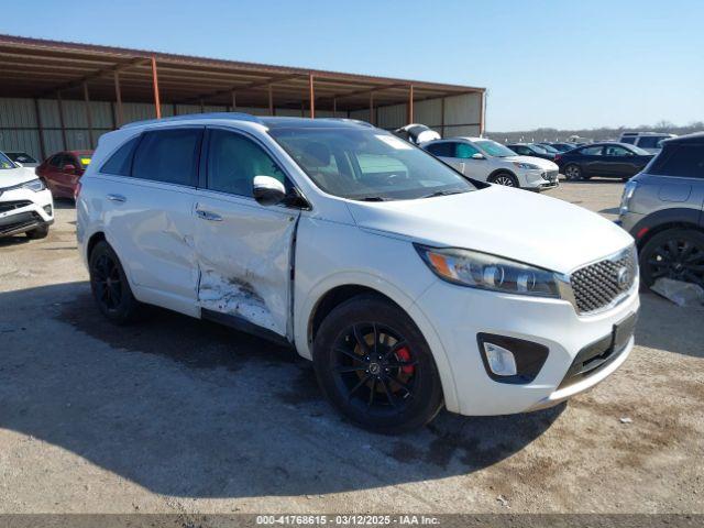  Salvage Kia Sorento