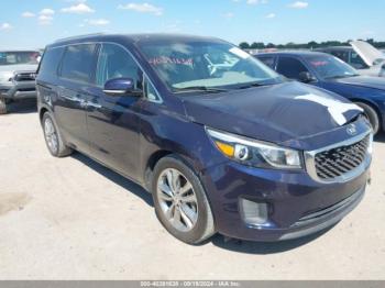  Salvage Kia Sedona