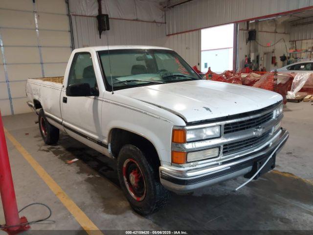  Salvage Chevrolet C2500