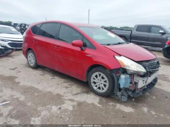  Salvage Toyota Prius v
