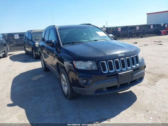 Salvage Jeep Compass