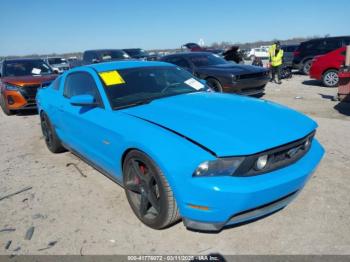  Salvage Ford Mustang