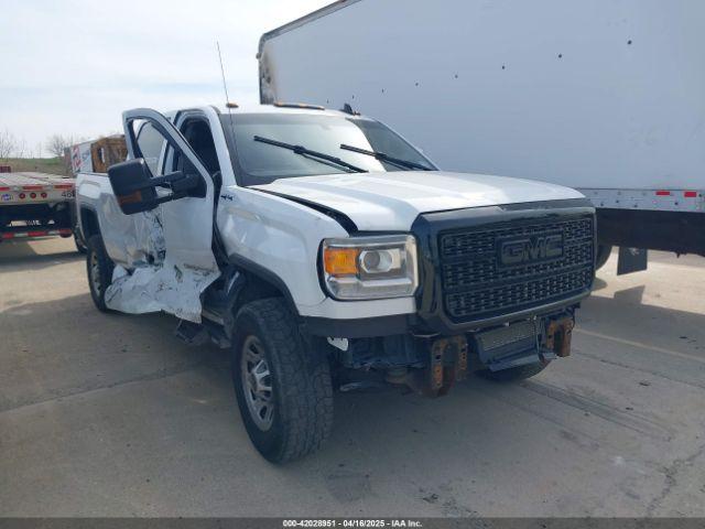  Salvage General Motors Sierra 3500HD