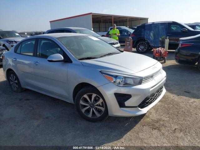  Salvage Kia Rio